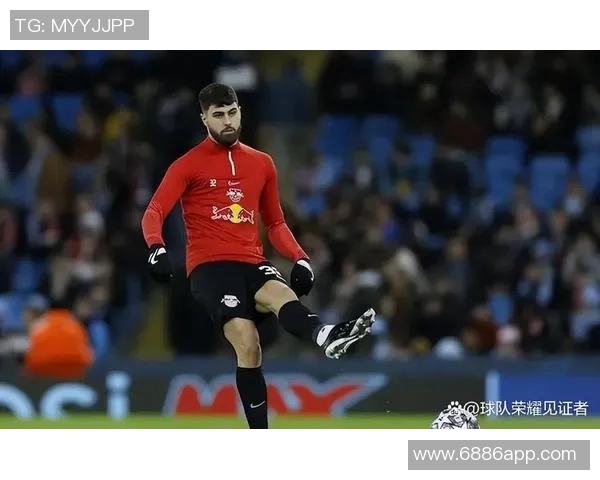 罗马诺透露阿莫林希望引进传统中锋曼联却偏爱其他类型球员