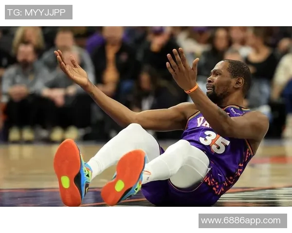 詹姆斯东契奇杜兰特齐聚26年200分50板50助俱乐部的辉煌时刻